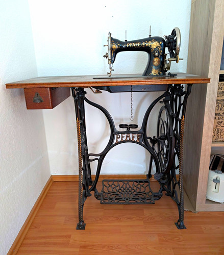 Pfaff tret nähmaschine - tret-nähmaschine, im