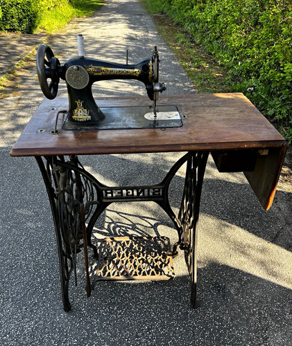 Singer tret nähmaschine - tret-nähmaschine, im